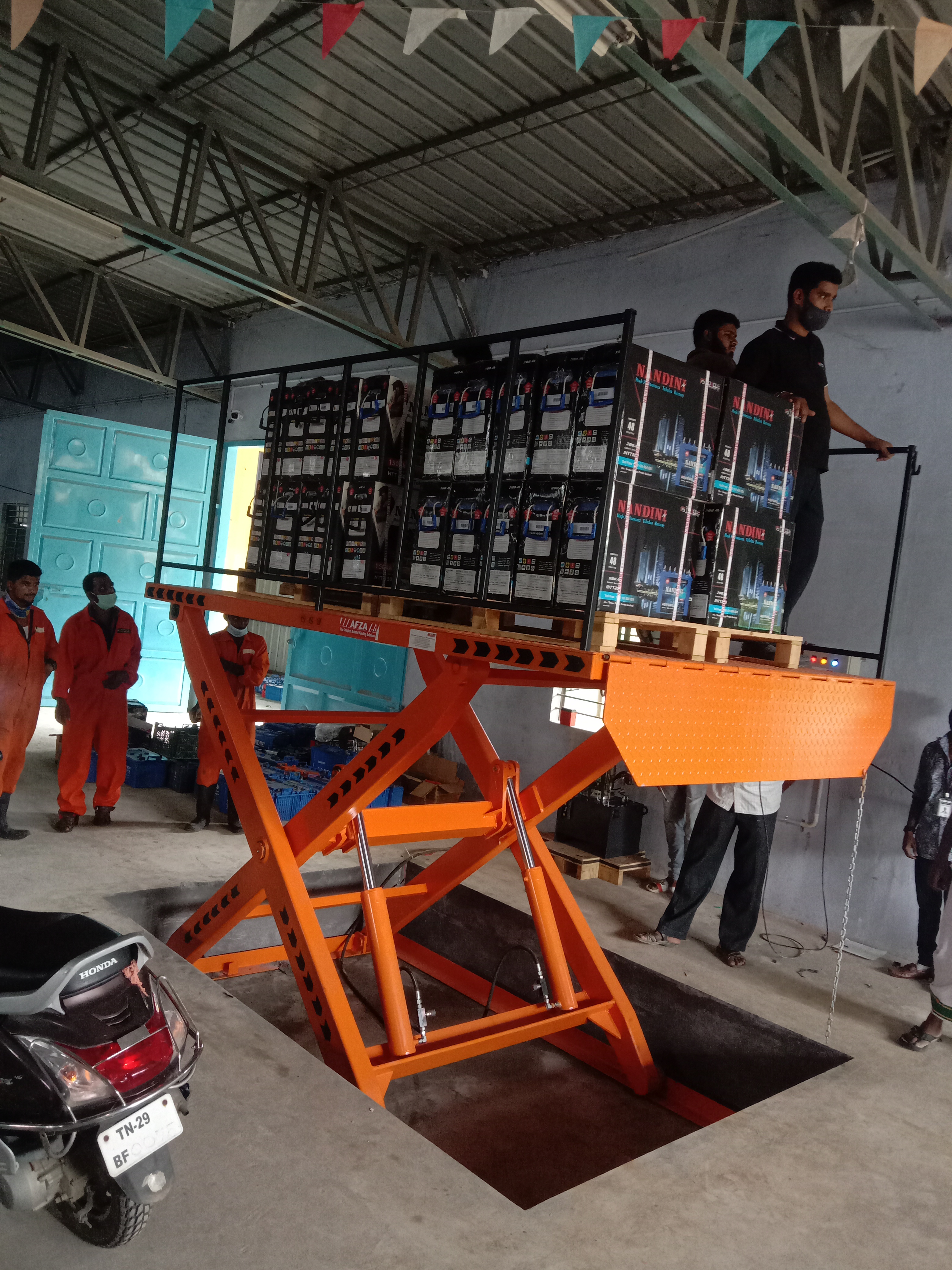 Scissor Lift Table
